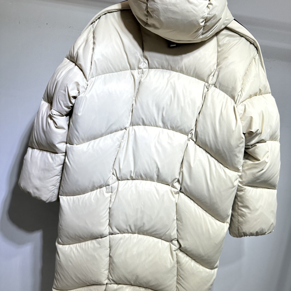 ハイクオリティダウンジャケット全体デザイン